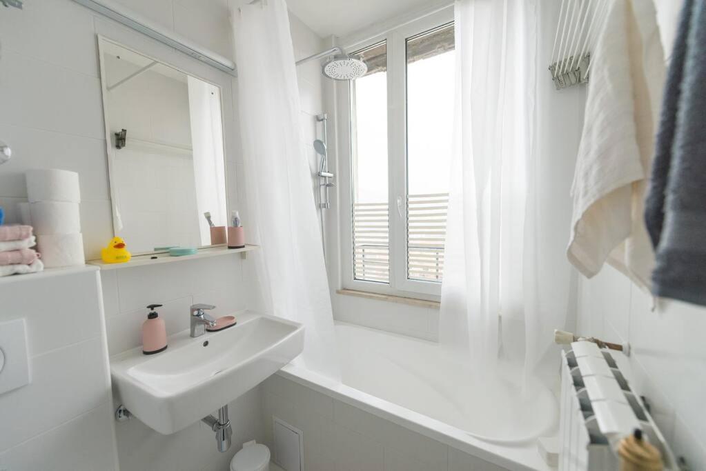 Unit4Six Apartment Sarajevo Bagian luar foto